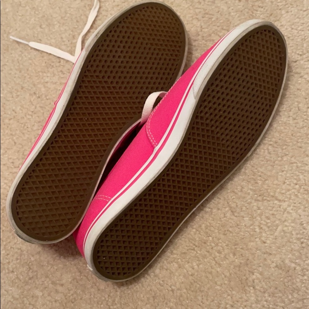Vans - Picture 2 of 3